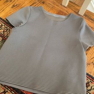 Lululemon workout top!